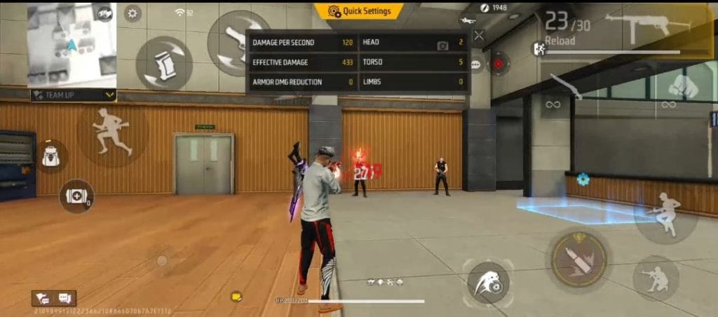 Free Fire training area showing a character practicing in-game aim